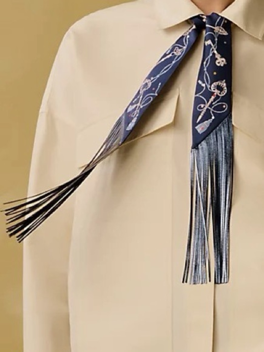 Hermès Les Cles a Pois Bleu Marine Gris Argent Silk Leather Fringe Twilly